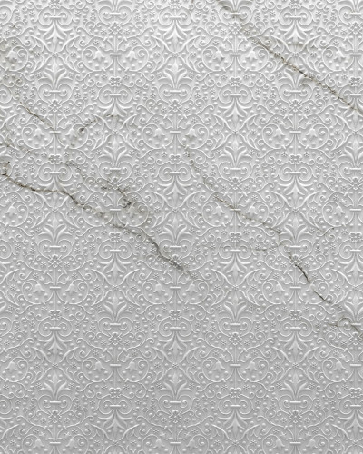 Wallpaper cu design elegant, alb, cu motive florale delicate, inspirat de marmura naturala.