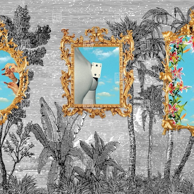 Tapet cu oglinzi aurii vintage, care reflectă scene amuzante: o mână care aplică ruj, o doamnă cu un as de pică și flori tropicale.
