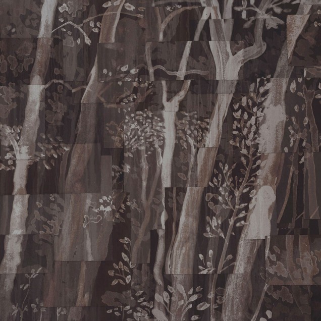 Imagine cu un wallpaper modern cu un design grafic cu nuanțe de maro, montat în dormitor, lângă un pat cu lenjerie de pat gri și o pătură albă.
