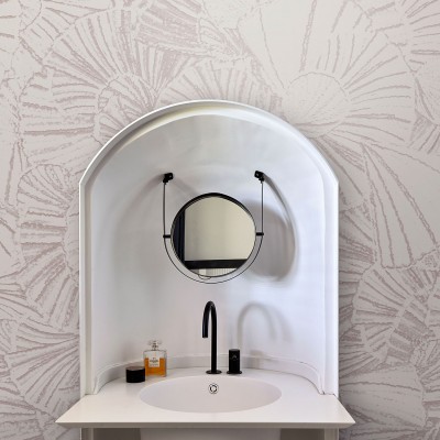 Tapet baie cu design unic si elegant, in nuante de bej.