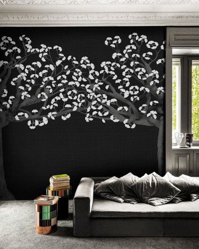 Tapet cu arbori înfloriți în nuanțe de gri, alb și negru, pentru un design minimalist și elegant.