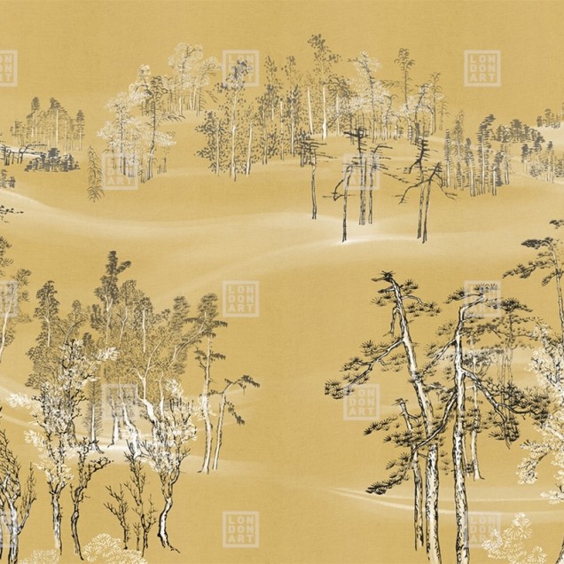 Tapet cu design japonez, cu motive aurii delicate pe un fundal auriu, prezentând o pădure cu copaci înalți.