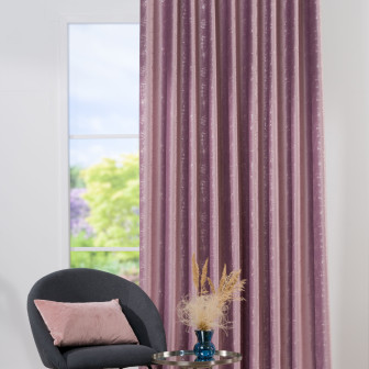 Perdele și draperii Mendola fabrics MDF-237-SCENTO-10. Conține culorile: Violet, Violet Pastel, Maro, Maro Semnal, Roz, Roz Deschis, Roșu, Roșu Închis