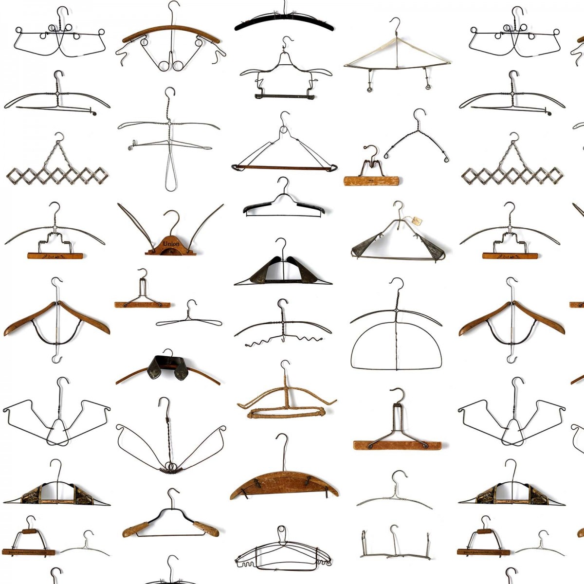 Tapet designer Obsession Hangers by Daniel Rozensztroch, NLXL, 4.9mp / rola, Tapet Exclusivist 