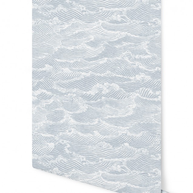 Tapet Waves Gris Perle, cu un design unic, cu valuri delicate, în nuanțe de gri perle.
