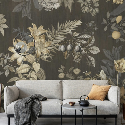 Tapet cu un design botanic bogat, plin de flori și fructe în nuanțe sepia.