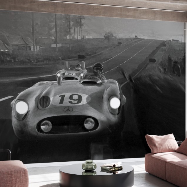 Le Mans Racing BW tapet cu design retro in alb si negru, cu un automobil clasic de curse Le Mans, care traversează un drum rural.