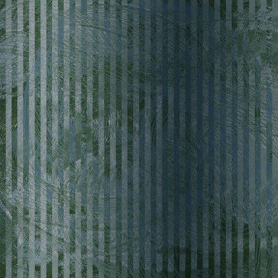 Tapet Specular Reflection, Green Grey, cu dungi verticale fine, in nuante de verde si gri, aplicat intr-o sufragerie moderna