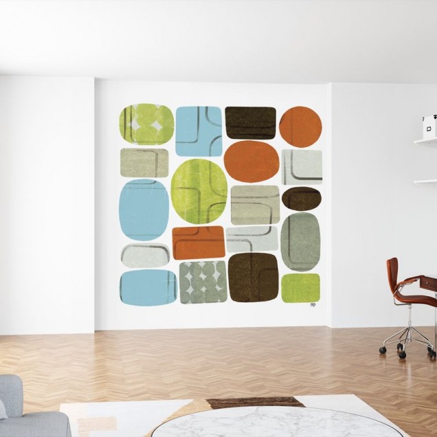 Beans modern cu forme geometrice  într-un hol modern cu pereți albi.