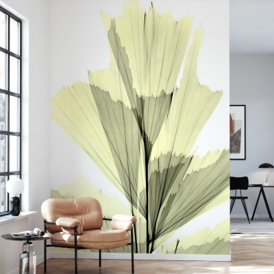Tapet cu un design minimalist, cu un palmier in nuante de verde si galben, ideal pentru un interior modern.