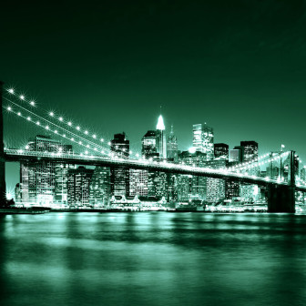 Fototapet cu podul Brooklyn în nuanțe de verde într-o cameră de copii