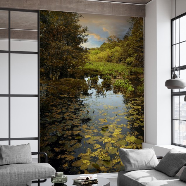 The Wetlands, un The Wetlands captivant cu un peisaj de lacuri cu nuanțe de verde, galben și albastru