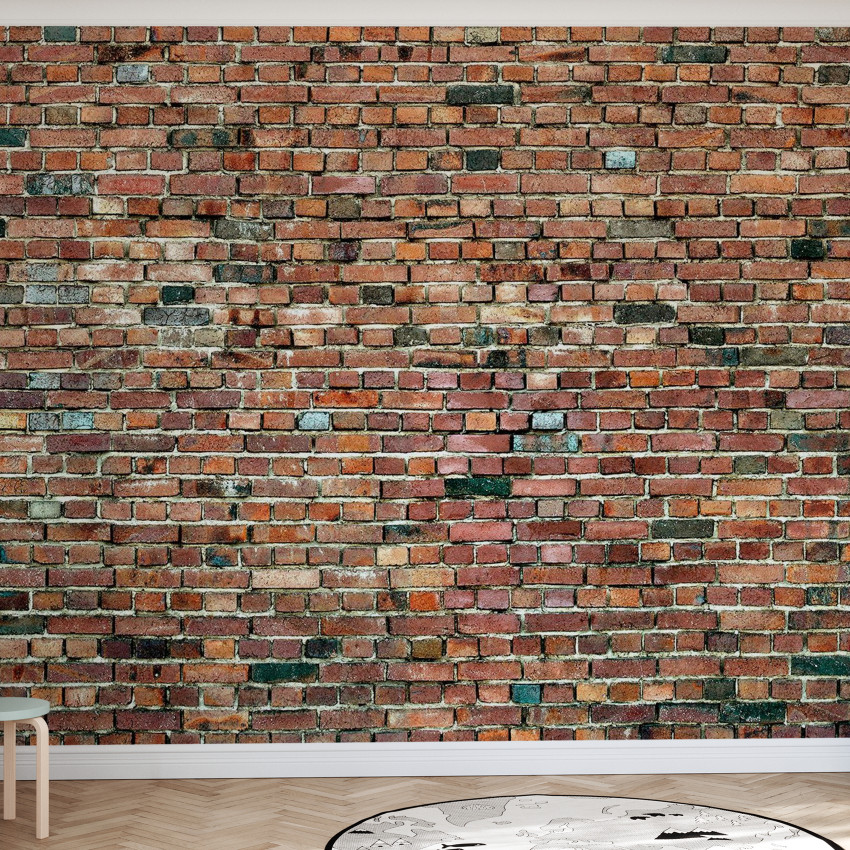 Wallpaper cu design de perete din cărămidă gri și alb, într-un interior modern, cu o masă de dining și scaune.