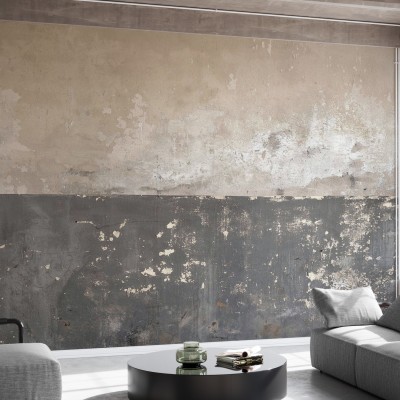 Tapet Flaking Plaster Wall - aspect de perete tencuit cu porțiuni care se decojesc, în nuanțe de gri și bej