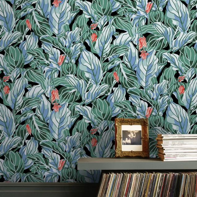 Tapet cu frunze exotice, verde vibrant, cu un model grafic