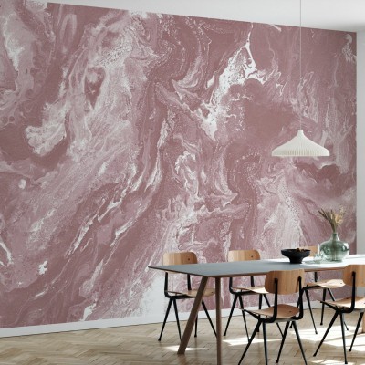 Tapet cu marmura roz Brume, Old Blush, cu stropi albi. Design modern perfect pentru living sau dormitor.