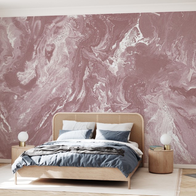 Tapet cu marmura roz Brume, Old Blush, cu stropi albi. Design modern perfect pentru living sau dormitor.