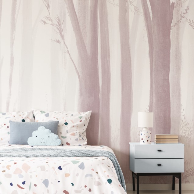 Trees, Pink, Photowall, tapet cu design minimalist cu o pădure estompată în nuanțe de roz pal, perfect pentru dormitorul copiilor