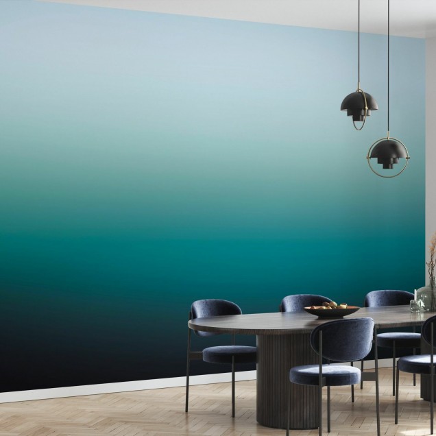 Tapet cu design modern, minimalist, cu un degradeu delicat de la albastru deschis la verde smarald.