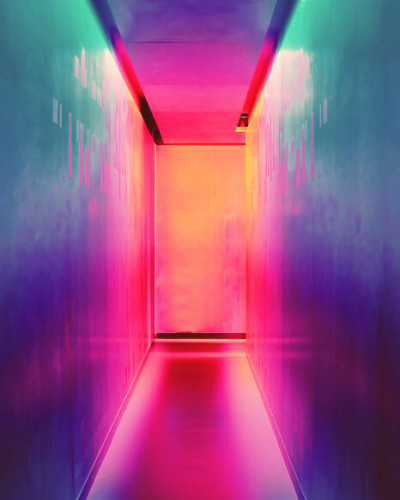 Tapet foto modern cu lumini neon, Bright Neon Lights.