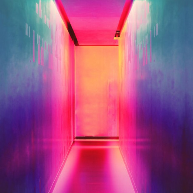 Tapet foto modern cu lumini neon, Bright Neon Lights.
