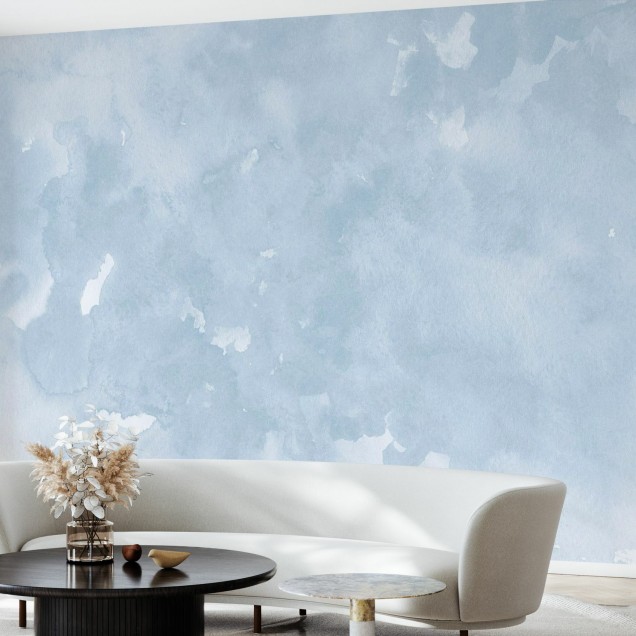 Tapet cu design minimalist in tonuri de albastru deschis, perfect pentru dormitoare, livinguri si spatii de lucru.