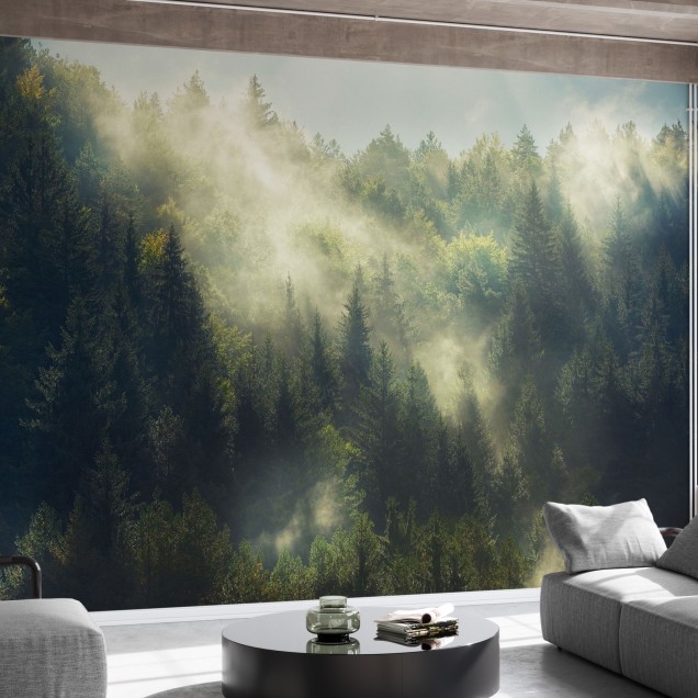Fototapet cu o padure ceata in culori vii si detalii fine, perfect pentru a crea o atmosfera relaxanta si linistita