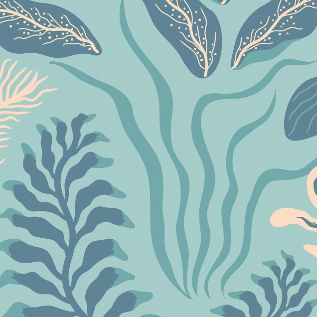 Tapet floral Sonja Blue cu un design delicat in nuante de albastru si bej.