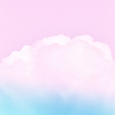 Wallpaper Atmosphere Cloudiness, cu un design minimalist de nori pastelati pe un fundal de cer senin.