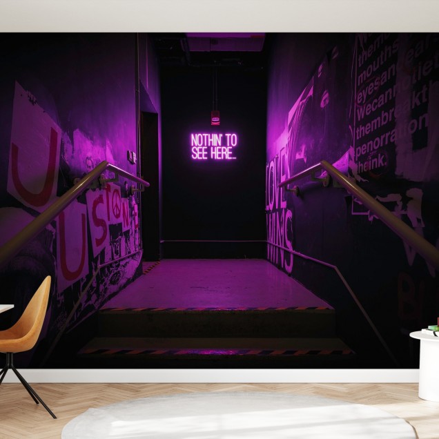Wallpaper cu iluminare violet și un mesaj misterios, perfect pentru decorarea camerei