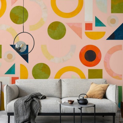 Tapet geometric cu model abstract, în culori vibrante, cu cercuri, pătrate și triunghiuri, pe o bază roz pal