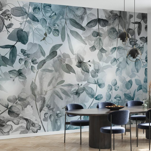 Tapet cu design modern, Misty Dark Green Leafs, cu frunze in nuante de verde si gri, montat intr-un living