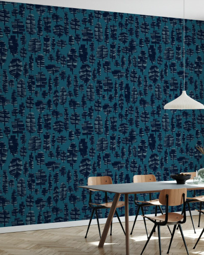 Tapet modern cu design abstract de pădure, în nuanțe de albastru-gri.