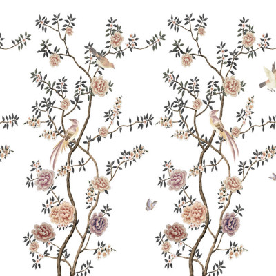 Tapet floral cu design elegant, cu ramuri delicate cu flori, păsări și fluturi.