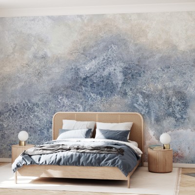 Tapet abstract cu nuanțe de albastru și gri, cu aspect liniștitor și elegant, ideal pentru dormitor.