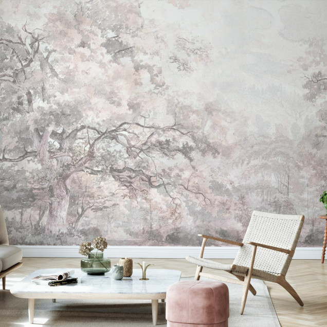 Fototapet cu design floral roz într-un dormitor elegant.