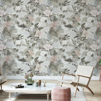 Imagine cu wallpaper floral, Allure, Forgotten Memories, cu flori delicate și culori pastelate, într-un living modern.