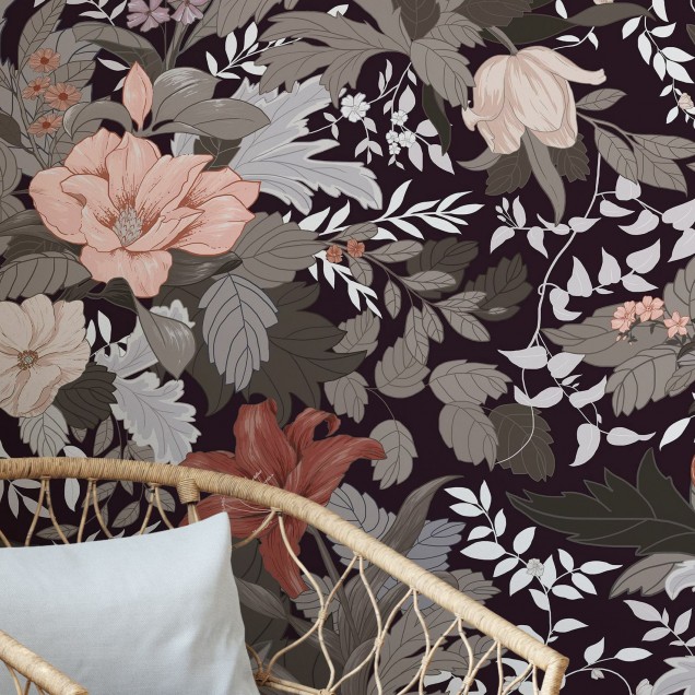 Tapet floral modern cu design elegant, cu flori roz, portocalii și gri pe fundal negru