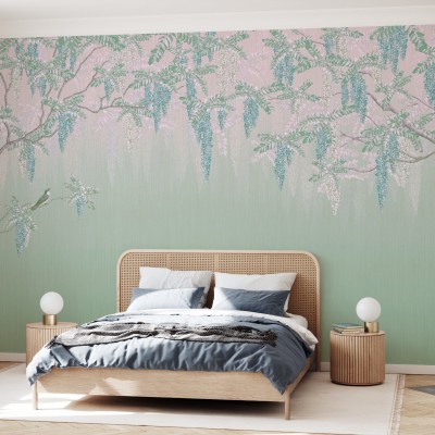 Tapet floral Wisteria Green cu design sofisticat, perfect pentru a crea un accent dramatic într-o cameră de zi, dormitor sau baie.