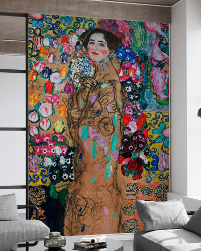 Fototapet cu portret artistic Maria Munk într-un living modern
