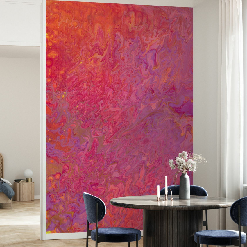 Tapet abstract modern Repuflu II cu nuante de roșu, portocaliu și violet, perfect pentru decorul modern
