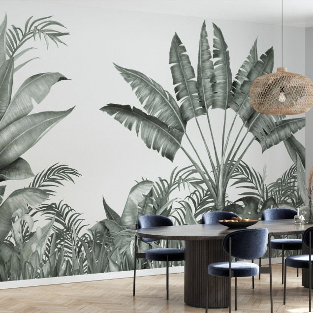 Wallpaper tropical cu frunze de palmier in nuante de gri, perfect pentru a crea o atmosfera relaxanta in casa.