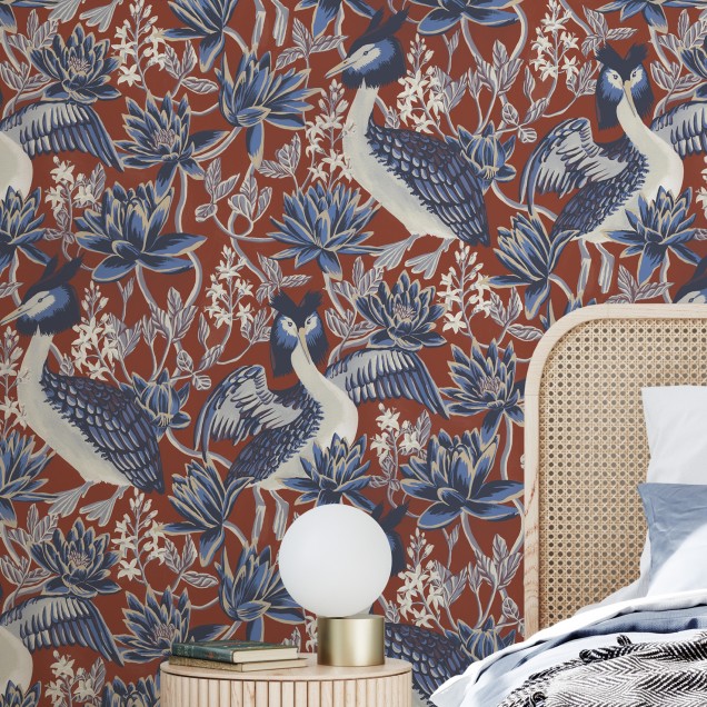 Tapet floral cu păsări exotice Lake Luxe, Bordeaux