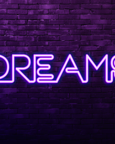 Tapet modern Urban Neon, Dreams, cu design inspirat de ziduri de cărămidă și o inscripție neon 