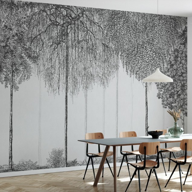 Tapet Trees Cascade, Graphite, imagine in interiorul unui living modern, cu canapea gri, masa de cafea si mobilier elegant