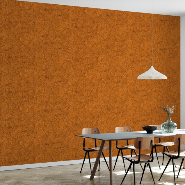 Tapet floral abstract, cu petale delicate în nuanțe de portocaliu puternic, ideal pentru a adăuga o notă de eleganță și rafinament spațiului dumneavoastră.