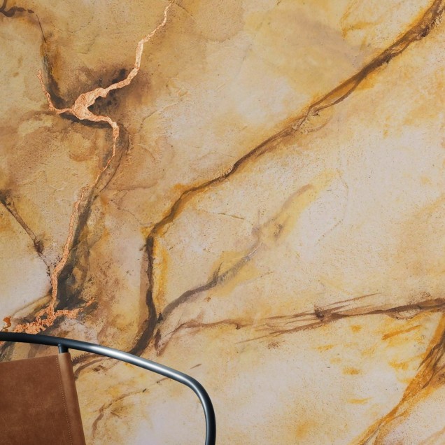Yellow Marble, fototapet cu un design abstract modern. Nuante calde de galben si accente de aur.