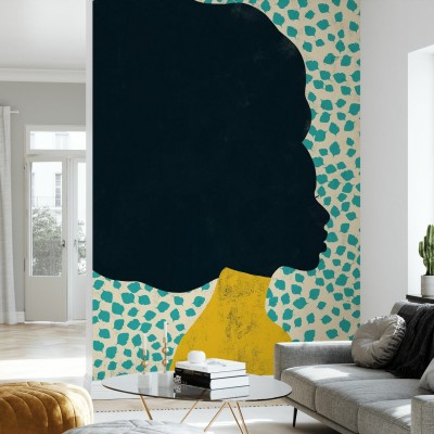 Tapet modern Woman Leaves cu un design abstract, reprezentând o femeie cu părul negru pe un fundal cu frunze verzi, cu un efect de textură vintage.
