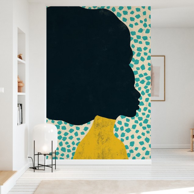 Tapet modern Woman Leaves cu un design abstract, reprezentând o femeie cu părul negru pe un fundal cu frunze verzi, cu un efect de textură vintage.