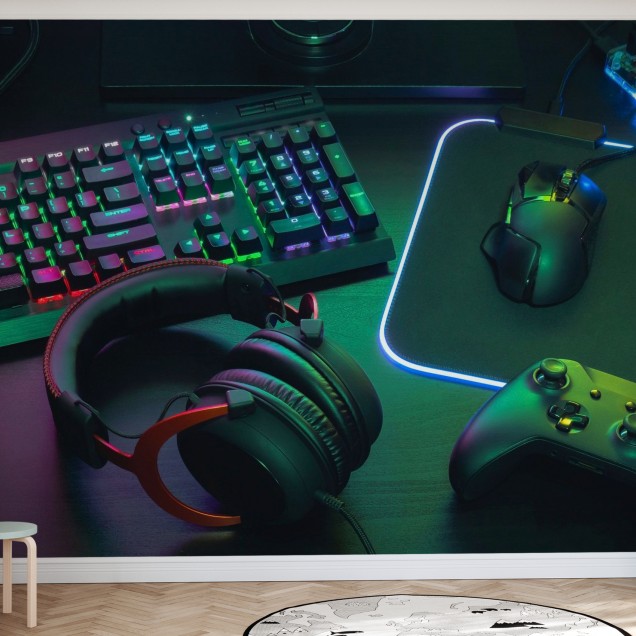Tapet Gamer Work Space cu tastatură, mouse și cască de gaming.